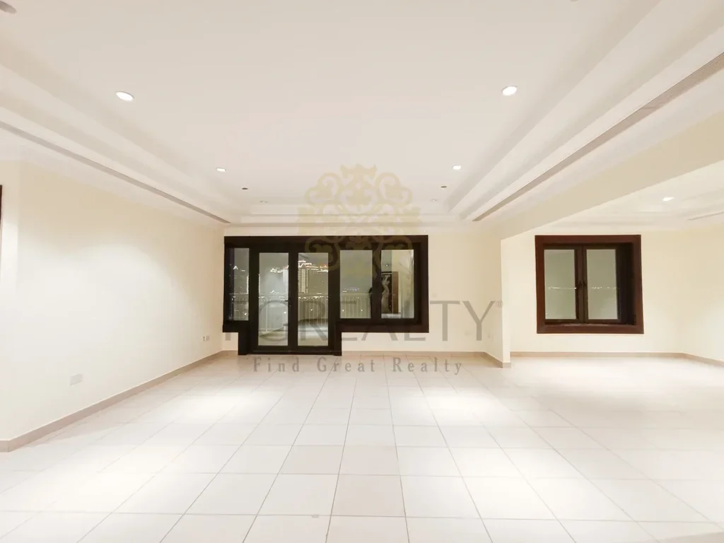 2 Bedrooms  Apartment  For Rent  in Doha -  The Pearl  Not Furnished