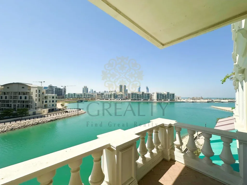 3 Bedrooms  Apartment  For Sale  in Doha -  The Pearl  Not Furnished