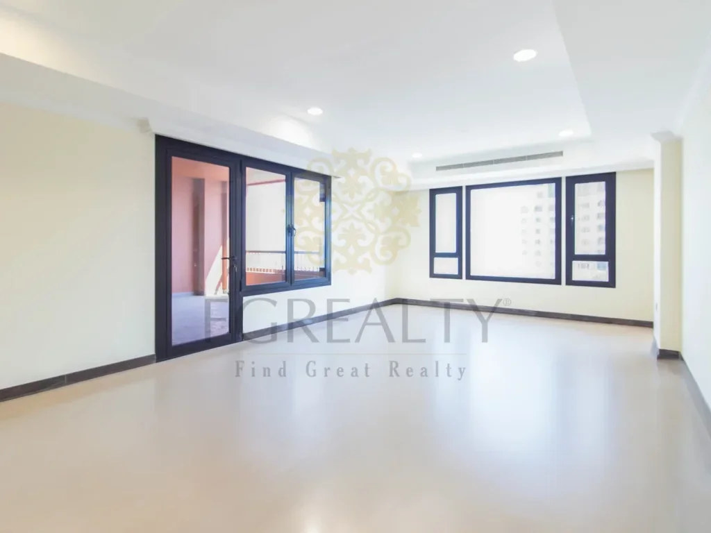 1 Bedrooms  Apartment  For Rent  in Doha -  The Pearl  Not Furnished