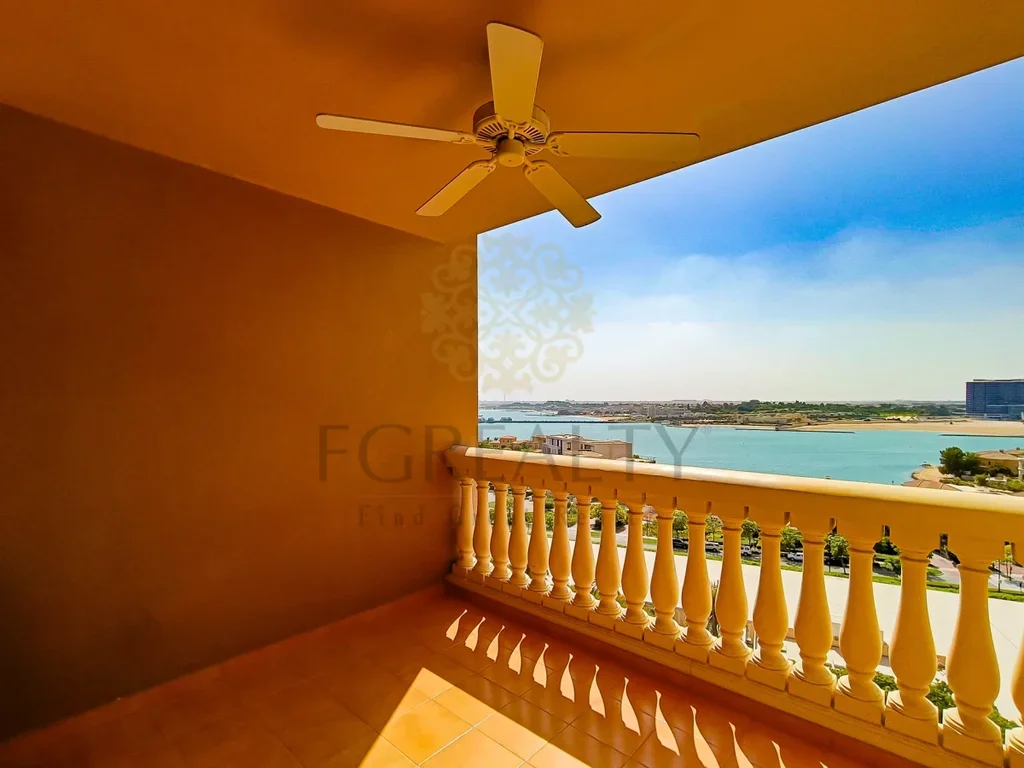 2 Bedrooms  Apartment  For Rent  in Doha -  The Pearl  Not Furnished