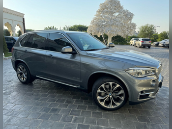 BMW  X-Series  X5  2017  Automatic  93,000 Km  8 Cylinder  Four Wheel Drive (4WD)  SUV  Gray