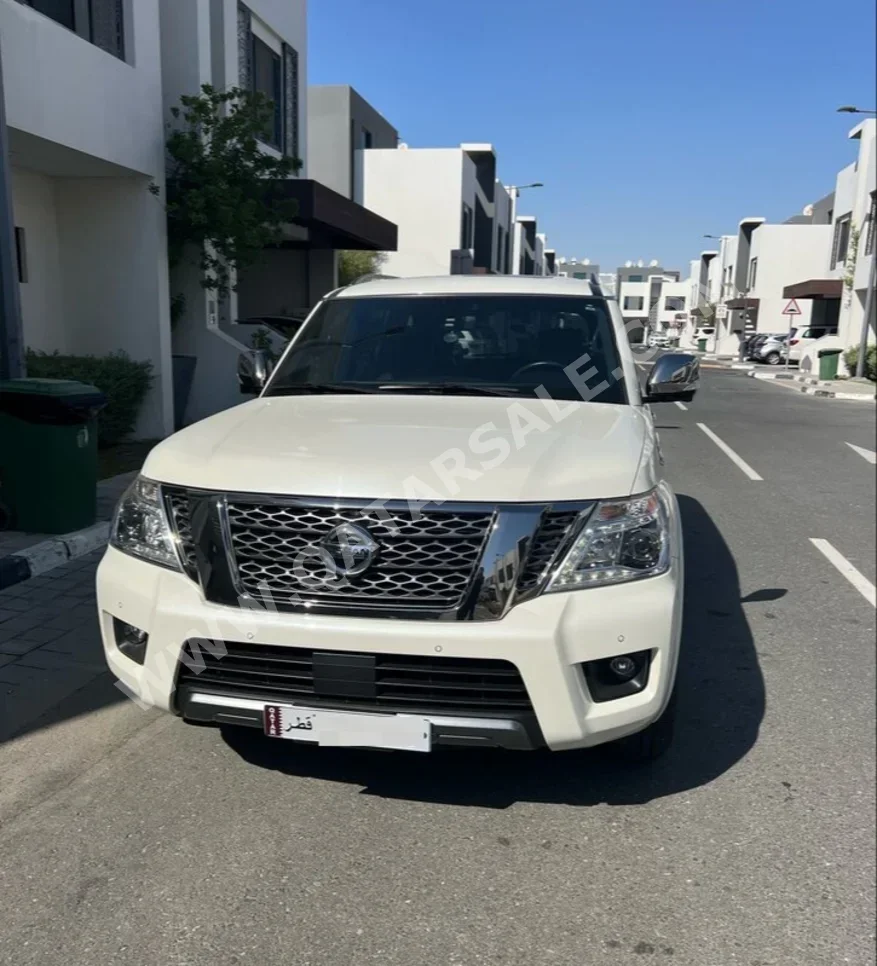 Nissan  Armada  Platinum  2019  Automatic  78,000 Km  8 Cylinder  All Wheel Drive (AWD)  SUV  White