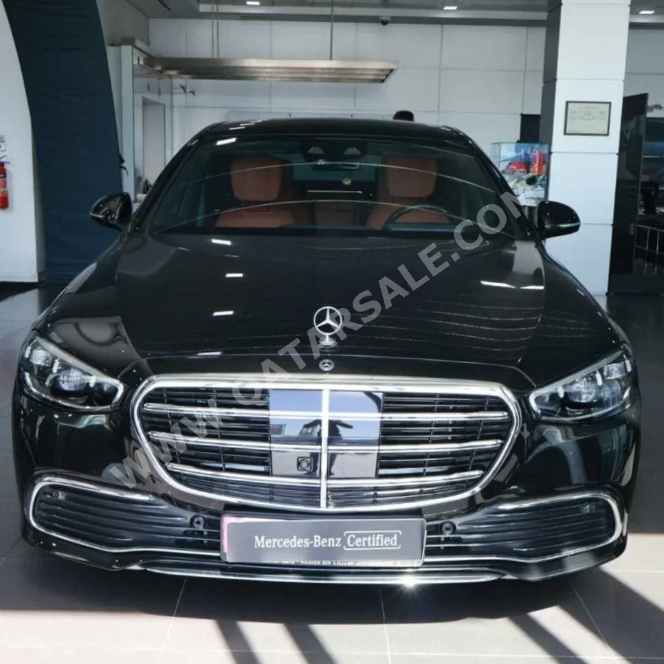 Mercedes-Benz  S-Class  450  2023  Automatic  7,200 Km  6 Cylinder  Rear Wheel Drive (RWD)  Sedan  Black  With Warranty