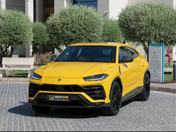 Lamborghini  Urus  2020  Automatic  28,000 Km  8 Cylinder  Four Wheel Drive (4WD)  SUV  Yellow  With Warranty