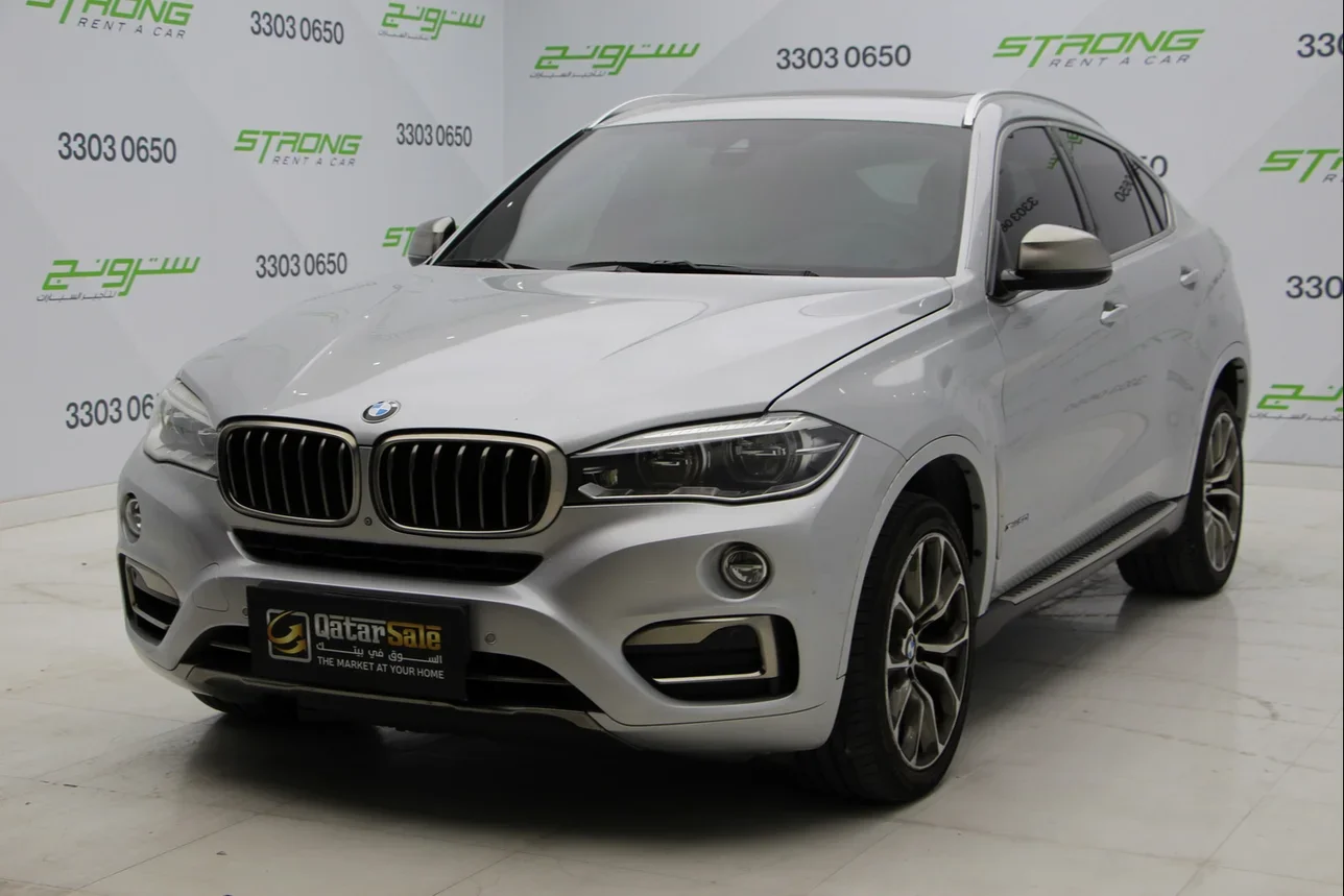 BMW  X-Series  X6 50i  2015  Automatic  121,000 Km  8 Cylinder  Four Wheel Drive (4WD)  SUV  Silver