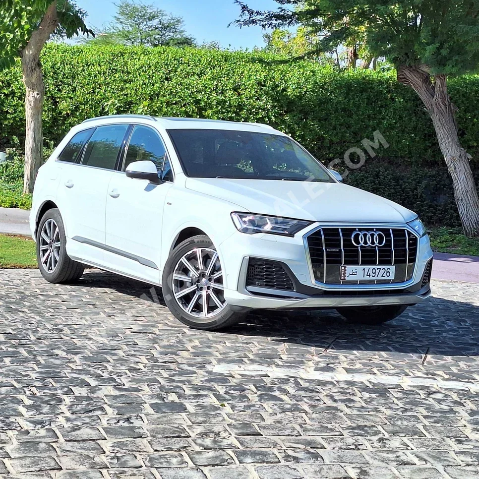 Audi  Q7  55 TFSI  2020  Automatic  28,000 Km  6 Cylinder  All Wheel Drive (AWD)  SUV  White