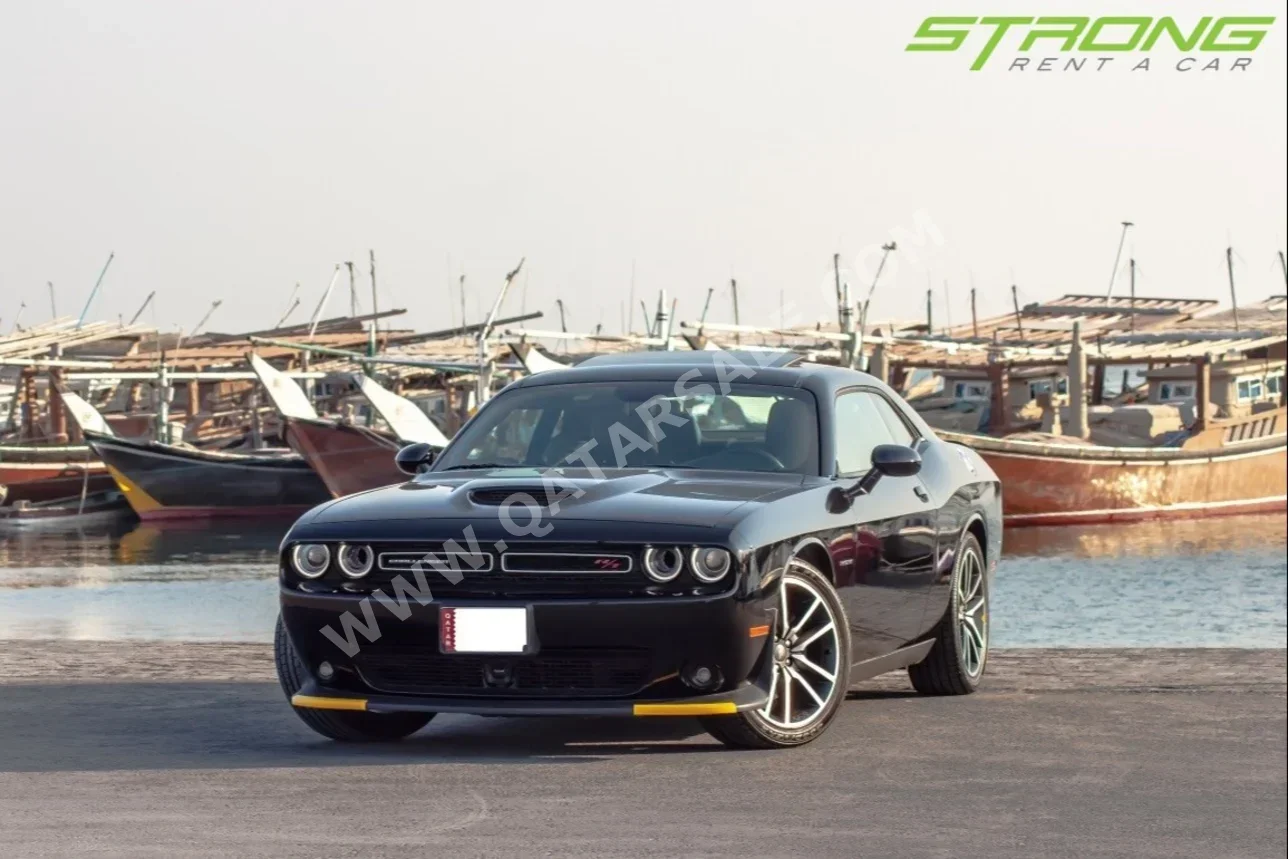 Dodge  Challenger  8 Cylinder  Sport / Coupe  Black  2020