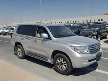 Toyota  Land Cruiser  GXR  2009  Automatic  362,000 Km  6 Cylinder  Four Wheel Drive (4WD)  SUV  Silver