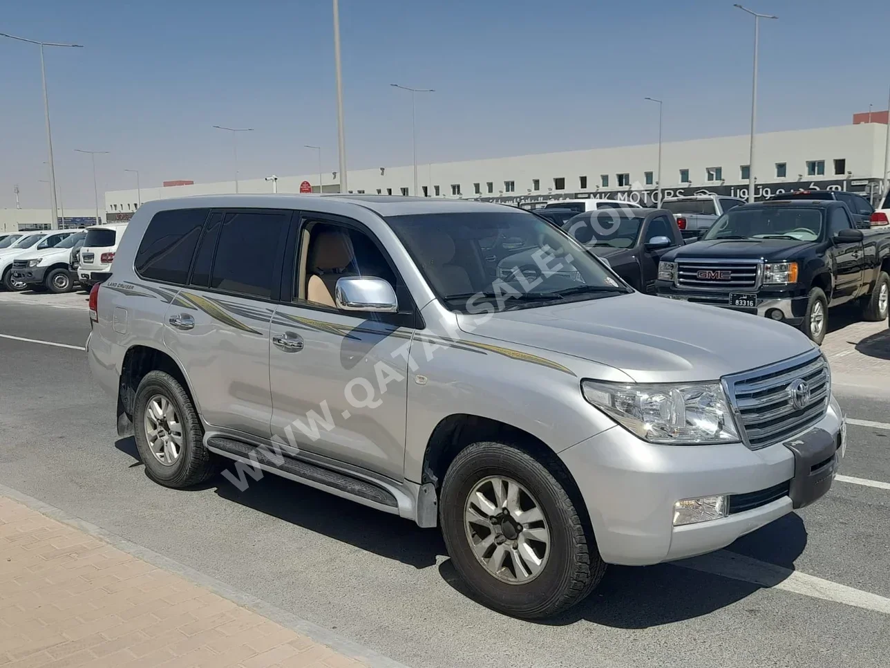 Toyota  Land Cruiser  GXR  2009  Automatic  362,000 Km  6 Cylinder  Four Wheel Drive (4WD)  SUV  Silver