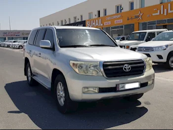 Toyota  Land Cruiser  GX  2010  Automatic  405,000 Km  6 Cylinder  Four Wheel Drive (4WD)  SUV  Silver