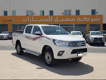 Toyota  Hilux  2021  Automatic  125,000 Km  4 Cylinder  Four Wheel Drive (4WD)  Pick Up  White