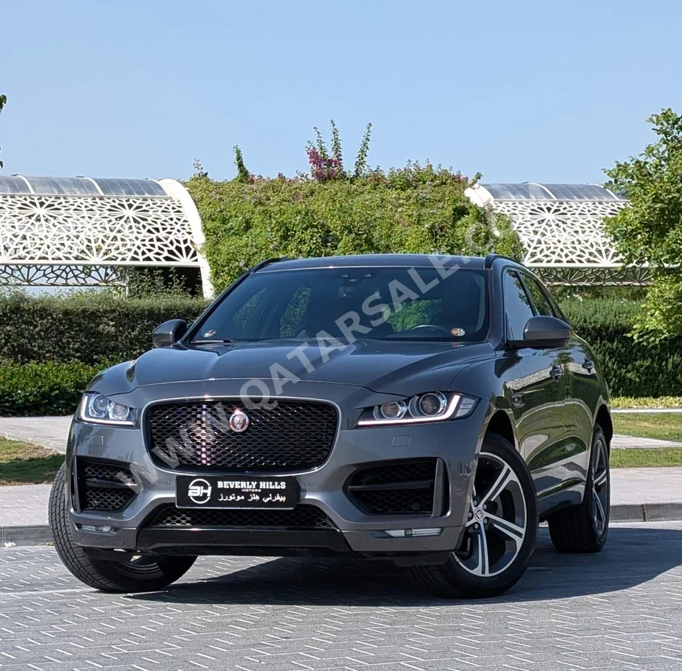 Jaguar  F-Pace  R Sport  2018  Automatic  56,275 Km  4 Cylinder  Four Wheel Drive (4WD)  SUV  Gray