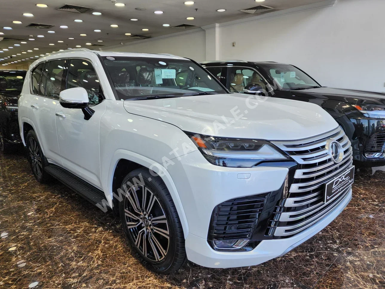 Lexus  LX  600 Luxury  2024  Automatic  0 Km  6 Cylinder  Four Wheel Drive (4WD)  SUV  White  With Warranty