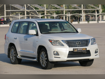 لكزس  ال اكس  570  2010  اوتوماتيك  158,000 كم  8 سلندر  دفع رباعي  اس يو في  أبيض