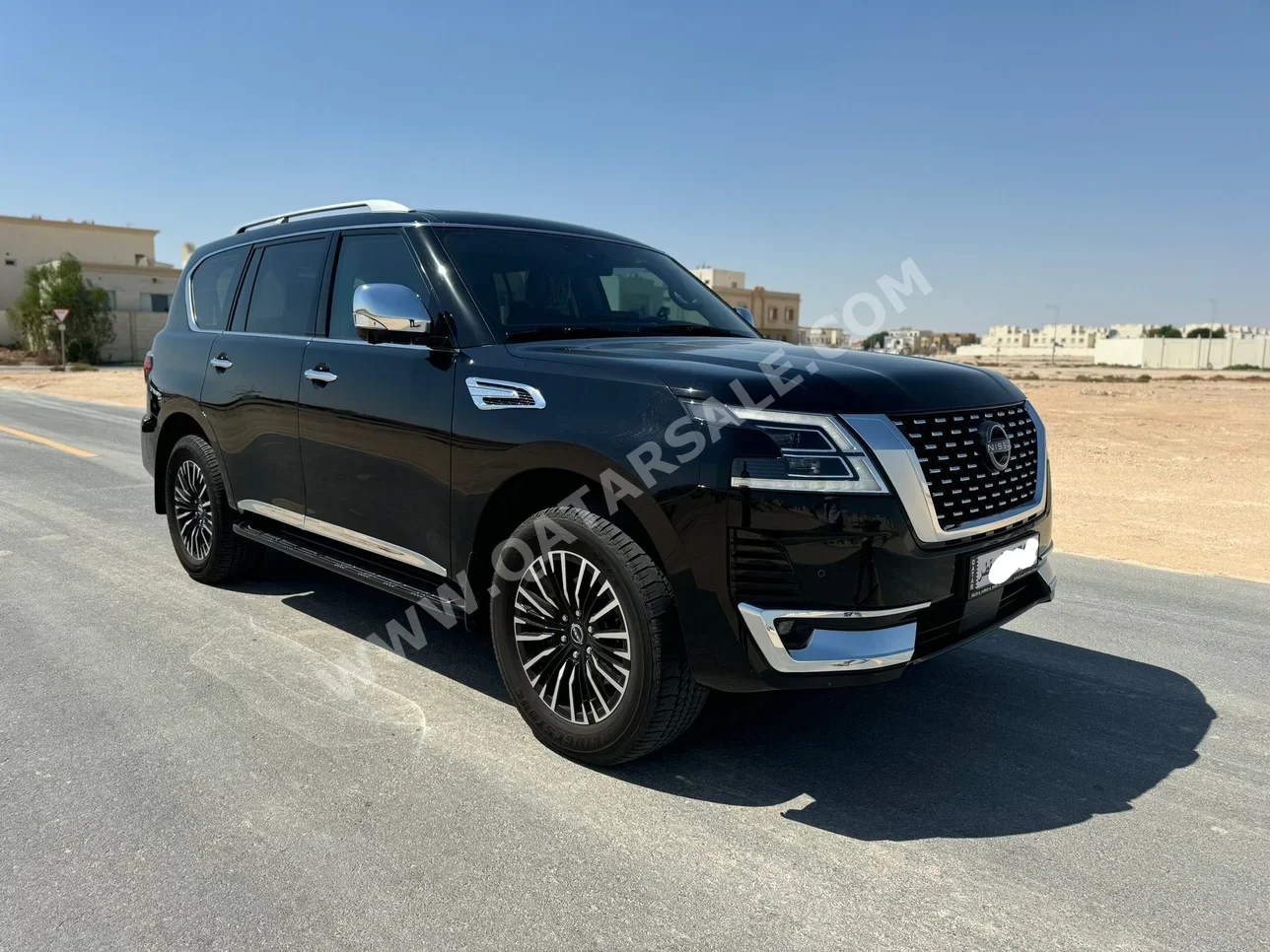 Nissan  Patrol  Platinum  2023  Automatic  18,000 Km  6 Cylinder  Four Wheel Drive (4WD)  SUV  Black  With Warranty