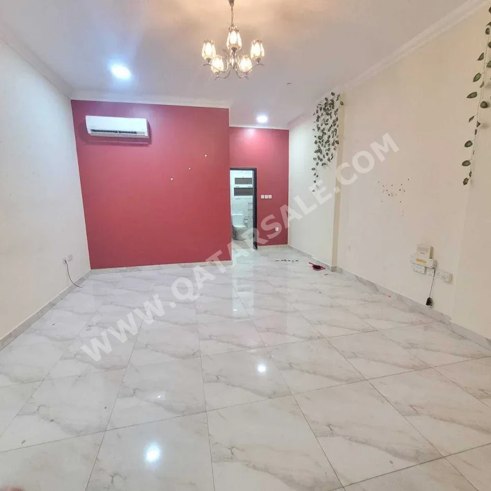 2 Bedrooms  Apartment  For Rent  in Doha -  Rawdat Al Khail  Not Furnished