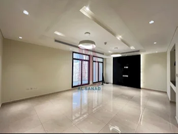 2 Bedrooms  Apartment  in Lusail -  Al Erkyah  Semi Furnished