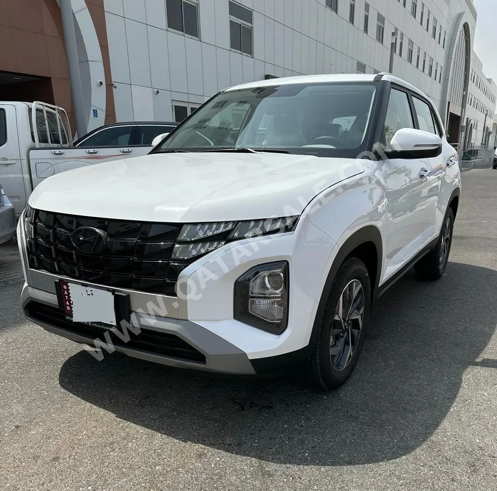 Hyundai  Creta  Deluxe  2025  Automatic  0 Km  4 Cylinder  Front Wheel Drive (FWD)  SUV  White  With Warranty