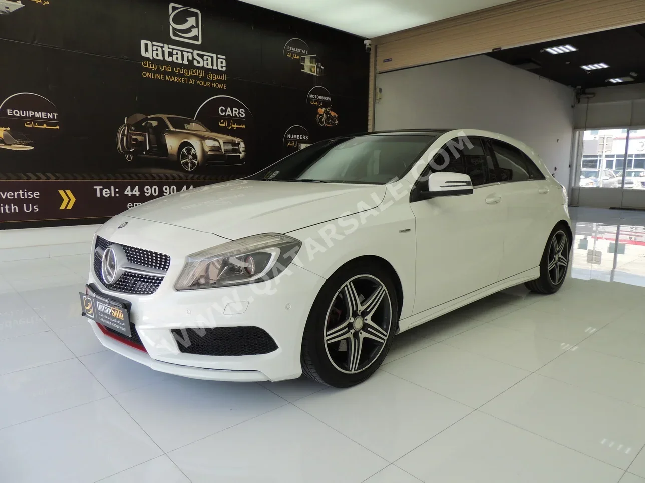 Mercedes-Benz  A-Class  250  2014  Automatic  175,000 Km  4 Cylinder  Rear Wheel Drive (RWD)  Hatchback  White