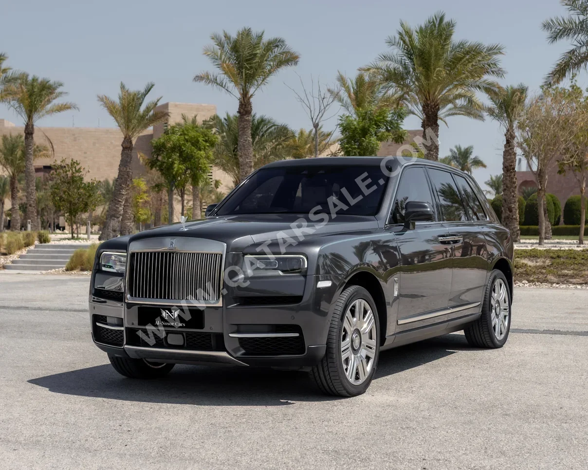 Rolls-Royce  Cullinan  2019  Automatic  29,000 Km  12 Cylinder  Four Wheel Drive (4WD)  SUV  Gray  With Warranty