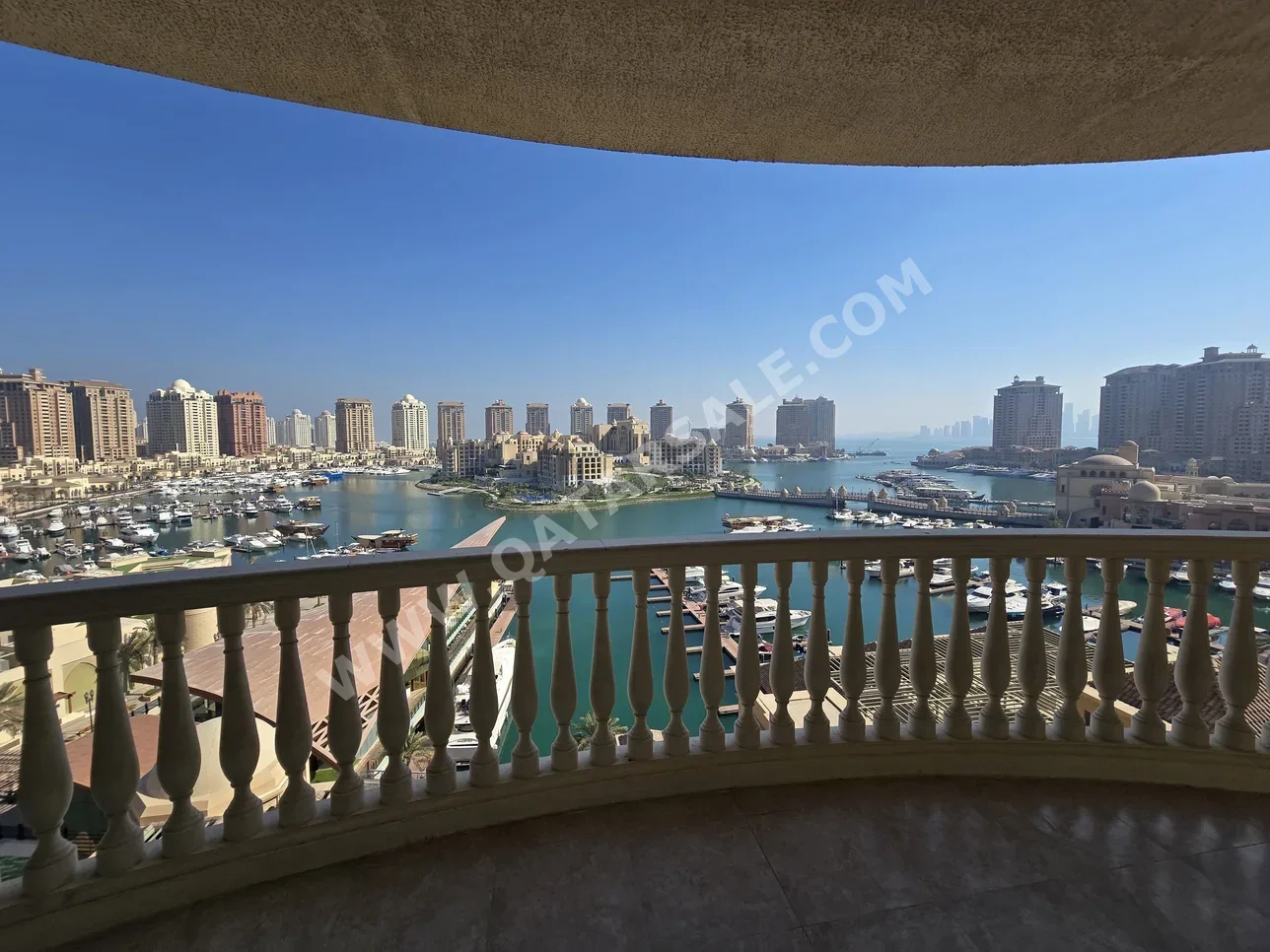 3 Bedrooms  Apartment  in Doha -  The Pearl  Semi Furnished