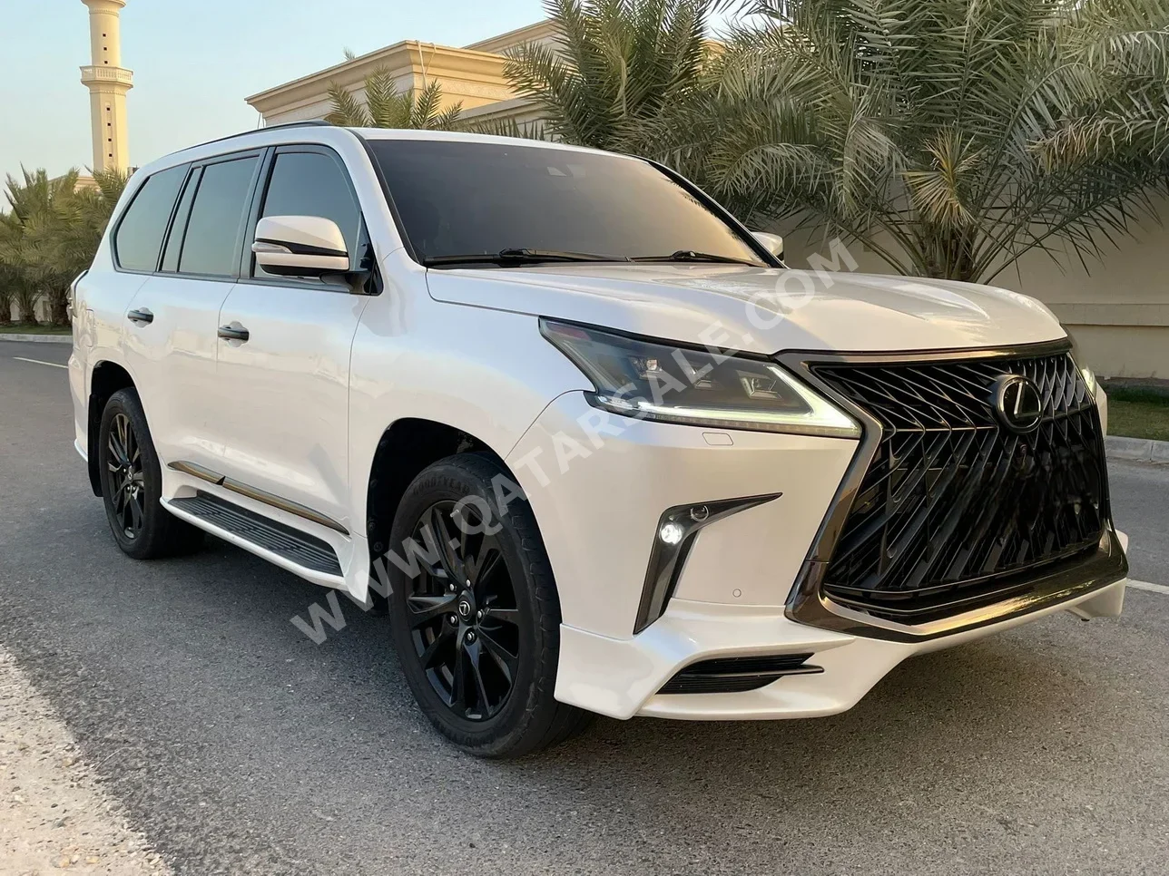 Lexus  LX  570 S Black Edition  2020  Automatic  71,000 Km  8 Cylinder  Four Wheel Drive (4WD)  SUV  White