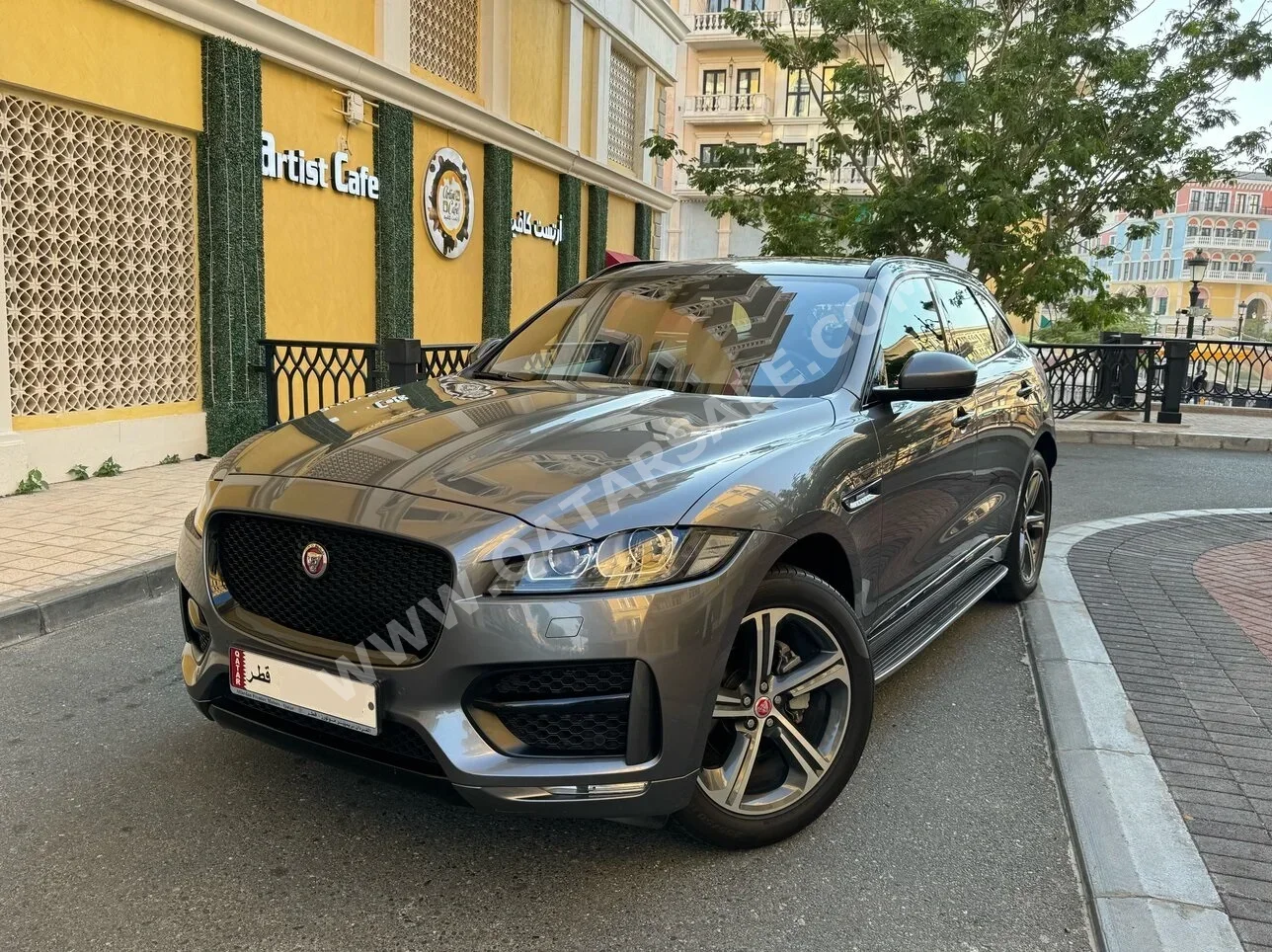 Jaguar  F-Pace  R Sport  2019  Automatic  69,800 Km  4 Cylinder  Four Wheel Drive (4WD)  SUV  Gray