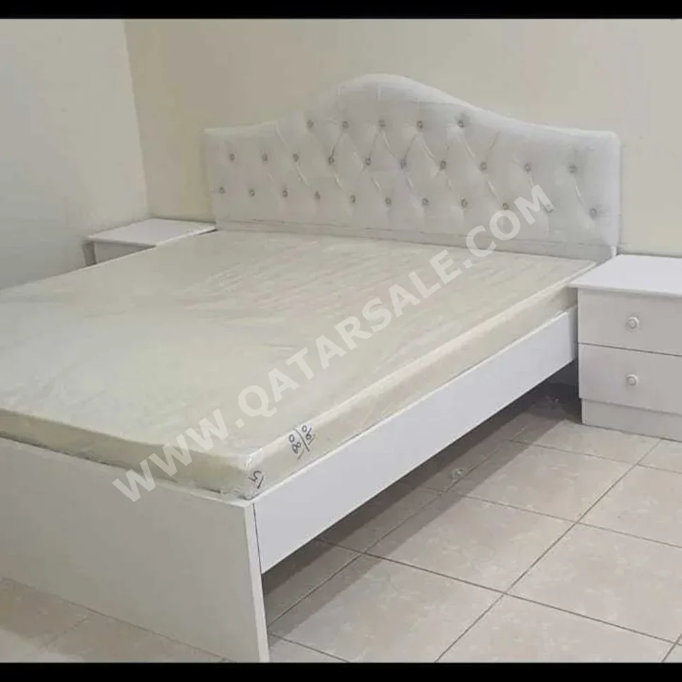 Beds - Lifestyle  - King  - White  - Mattress Included  - With Bedside Table