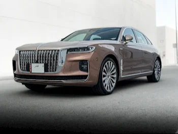 Hongqi  H9  2022  Automatic  0 Km  6 Cylinder  Rear Wheel Drive (RWD)  Sedan  Beige and Brown  With Warranty