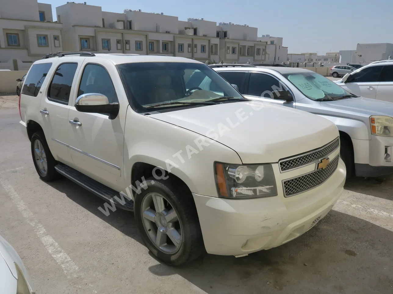 Chevrolet  Tahoe  LTZ  2011  Automatic  265,000 Km  8 Cylinder  Four Wheel Drive (4WD)  SUV  White