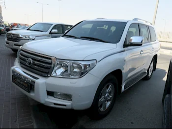  Toyota  Land Cruiser  VXR  2011  Automatic  210,000 Km  8 Cylinder  Four Wheel Drive (4WD)  SUV  White  With Warranty