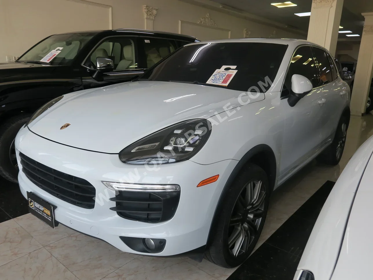 Porsche  Cayenne  2016  Automatic  224,000 Km  6 Cylinder  Four Wheel Drive (4WD)  SUV  White