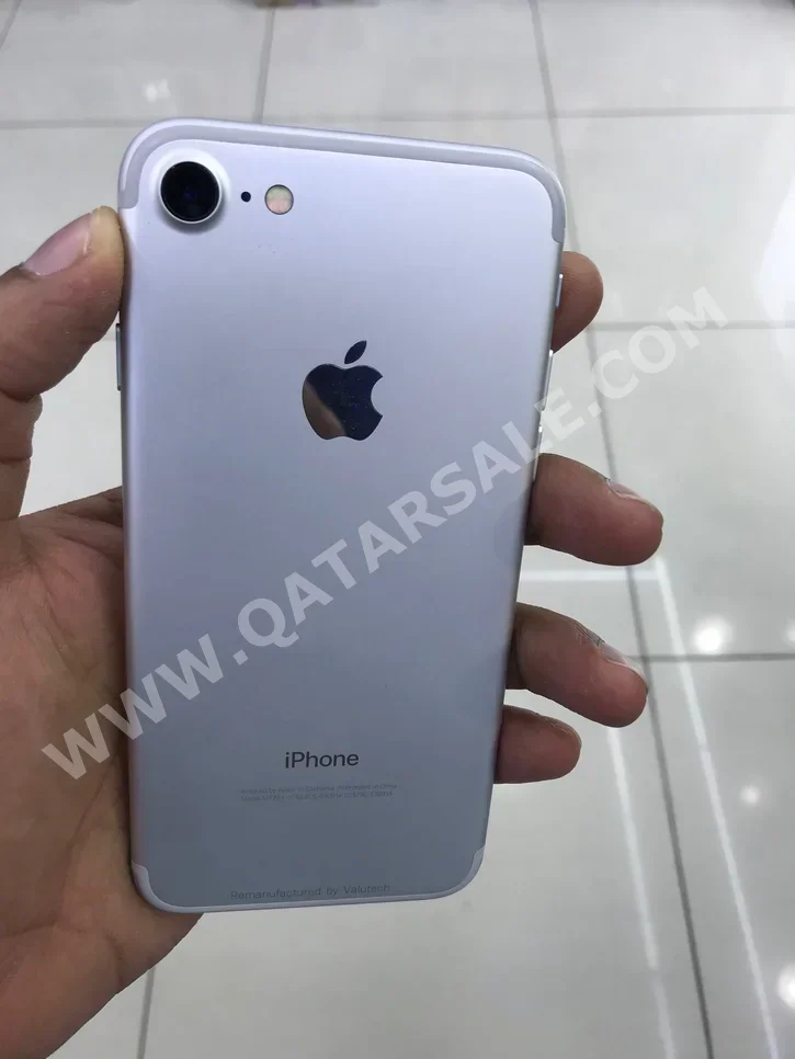 Apple  - iPhone 7  - White  - 128 GB
