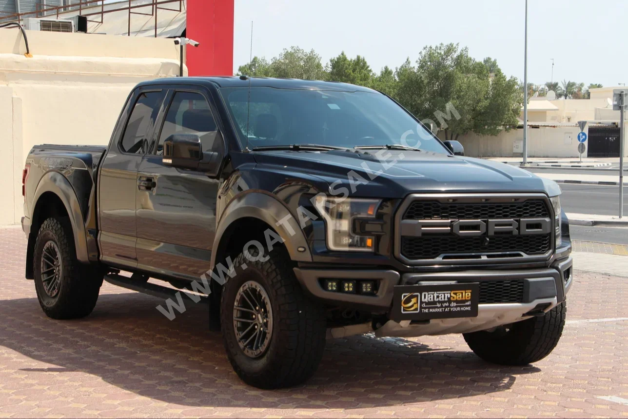 Ford  Raptor  SVT  2020  Automatic  123,000 Km  6 Cylinder  Four Wheel Drive (4WD)  Pick Up  Black  With Warranty