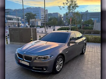 BMW  5-Series  520i  2014  Automatic  144,000 Km  4 Cylinder  Rear Wheel Drive (RWD)  Sedan  Gray