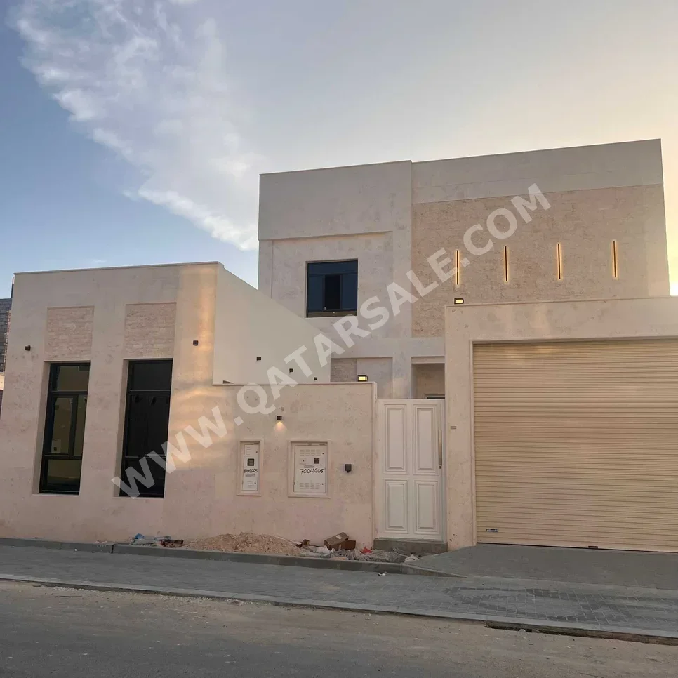 Family Residential  - Not Furnished  - Al Daayen  - Al Khisah  - 6 Bedrooms