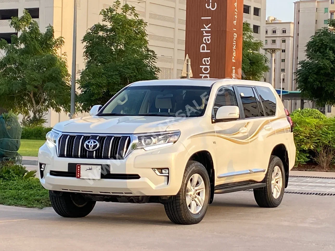 Toyota  Prado  TXL  2021  Automatic  102,000 Km  6 Cylinder  Four Wheel Drive (4WD)  SUV  White