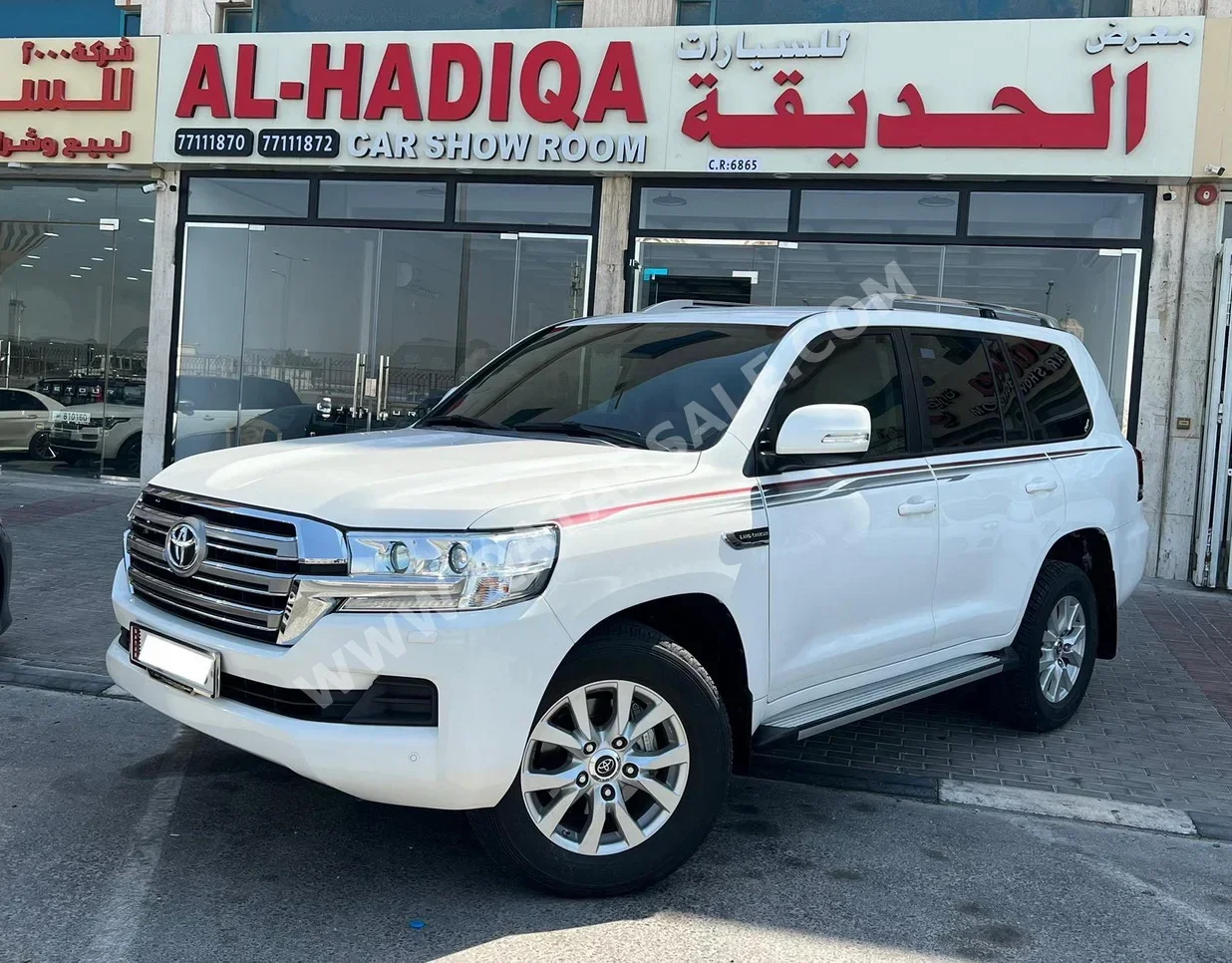 Toyota  Land Cruiser  GXR  2021  Automatic  53,000 Km  6 Cylinder  Four Wheel Drive (4WD)  SUV  White