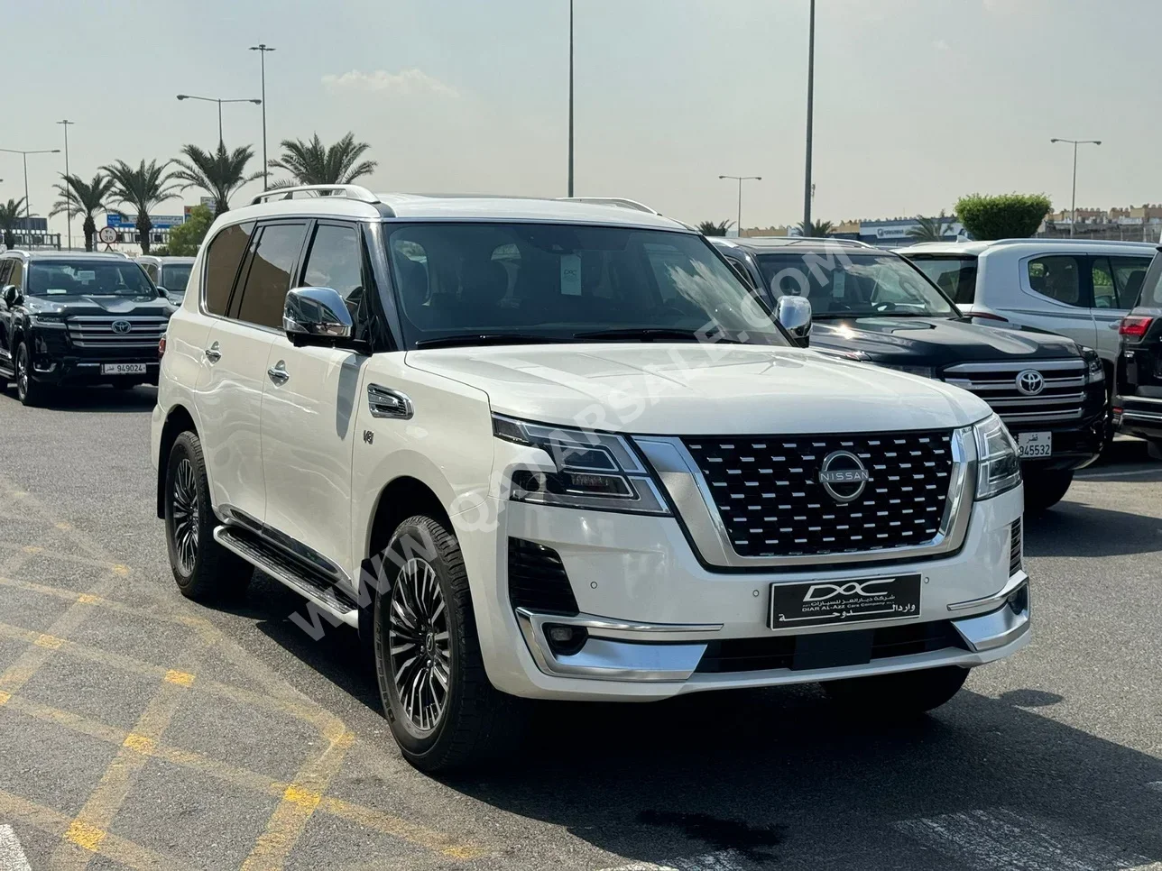 Nissan  Patrol  Platinum  2023  Automatic  44,000 Km  6 Cylinder  Four Wheel Drive (4WD)  SUV  White  With Warranty