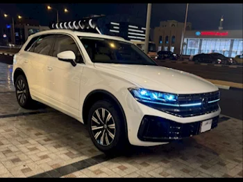 Volkswagen  Touareg  Comfort Line  2024  Automatic  200 Km  6 Cylinder  Four Wheel Drive (4WD)  SUV  White  With Warranty