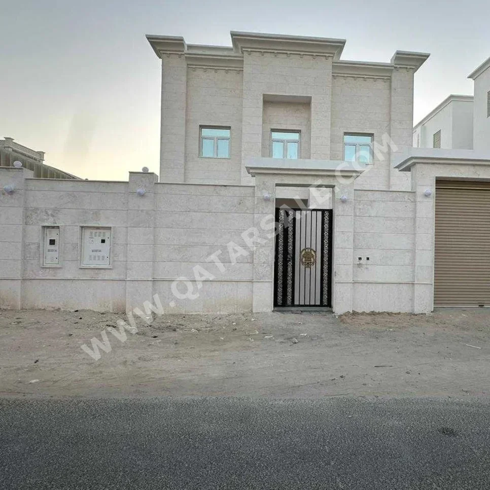 Family Residential  - Not Furnished  - Umm Salal  - Umm Ebairiya  - 7 Bedrooms