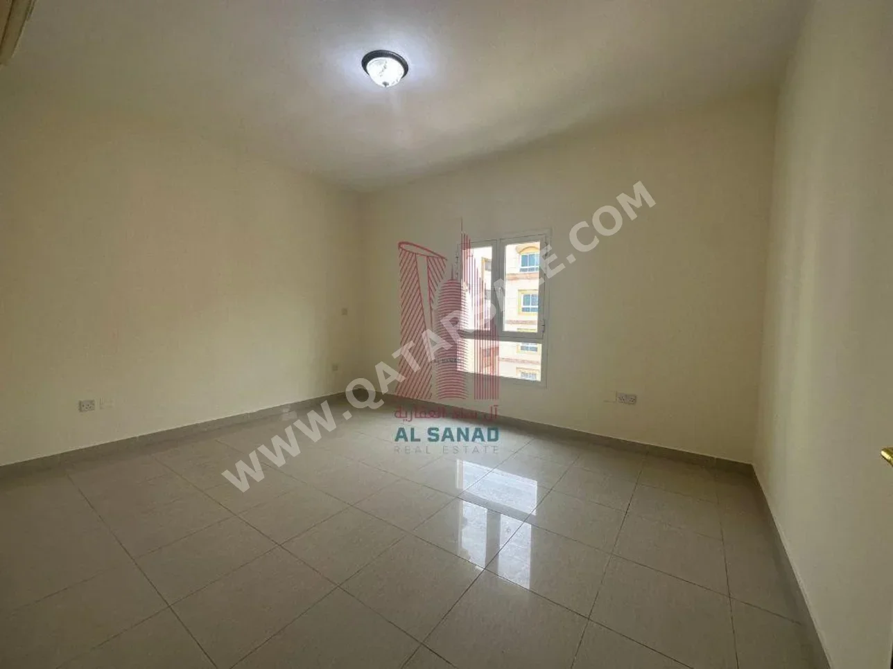 2 Bedrooms  Apartment  in Doha -  Al Sadd  Not Furnished