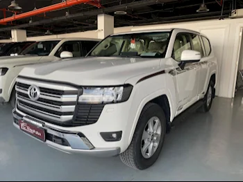 Toyota  Land Cruiser  GXR Twin Turbo  2023  Automatic  49,000 Km  6 Cylinder  Four Wheel Drive (4WD)  SUV  White  With Warranty