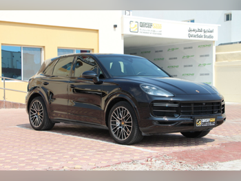 بورش كيان توربو 2018 اوتوماتيك 97,000 كم 8 سلندر دفع رباعي اس يو في أسود