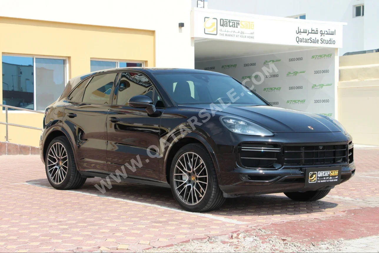 Porsche  Cayenne  Turbo  2018  Automatic  97,000 Km  8 Cylinder  Four Wheel Drive (4WD)  SUV  Black