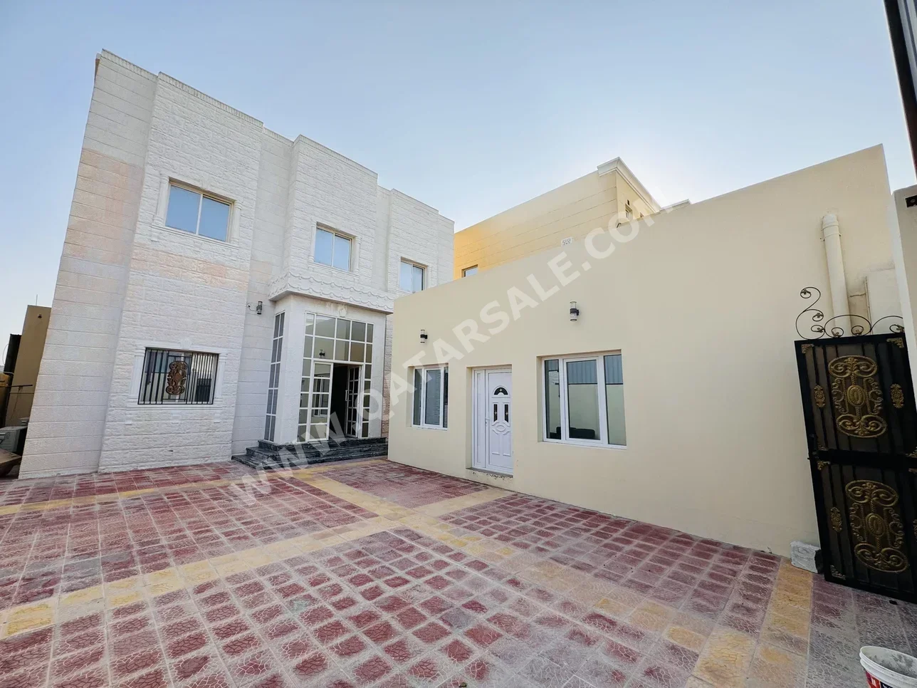 Family Residential  - Not Furnished  - Umm Salal  - Umm Salal Ali  - 6 Bedrooms