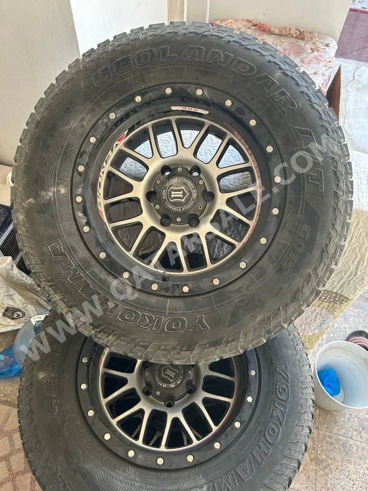 Yokohama / 4 Seasons Made in United States of America (USA) For Sale in