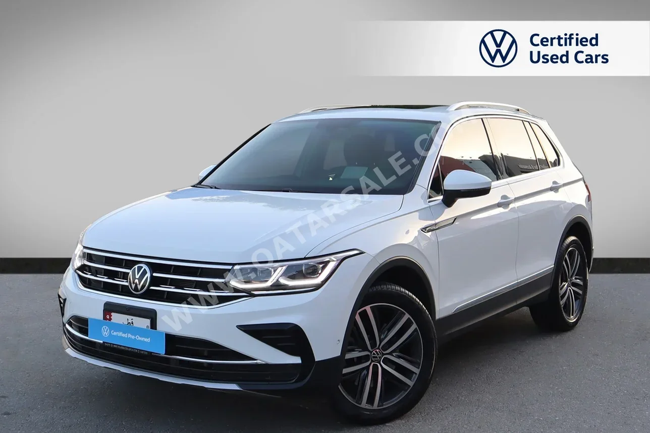 Volkswagen  Tiguan  Elegance  2024  Automatic  6,800 Km  4 Cylinder  All Wheel Drive (AWD)  SUV  White  With Warranty