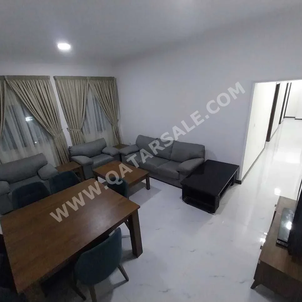 3 Bedrooms  Apartment  in Doha -  Najma  Fully Furnished