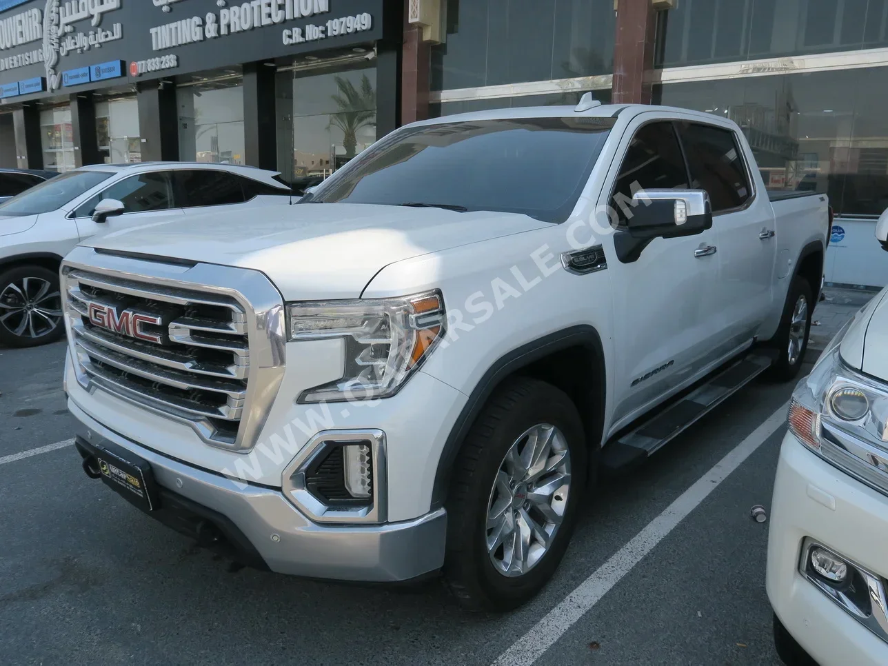 GMC  Sierra  SLT  2021  Automatic  145,000 Km  8 Cylinder  Four Wheel Drive (4WD)  Pick Up  White